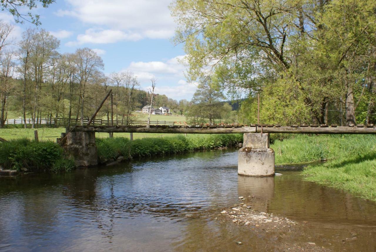 Le Gite De L Ourthe Villa Ortheuville ภายนอก รูปภาพ